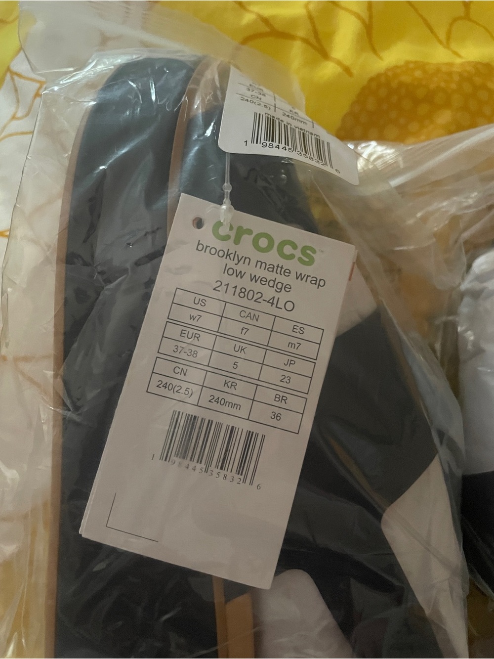 BNWT Crocs Brooklyn Matte Wrap Low Wedge Sandal in Navy Blue - Picture 10 of 10